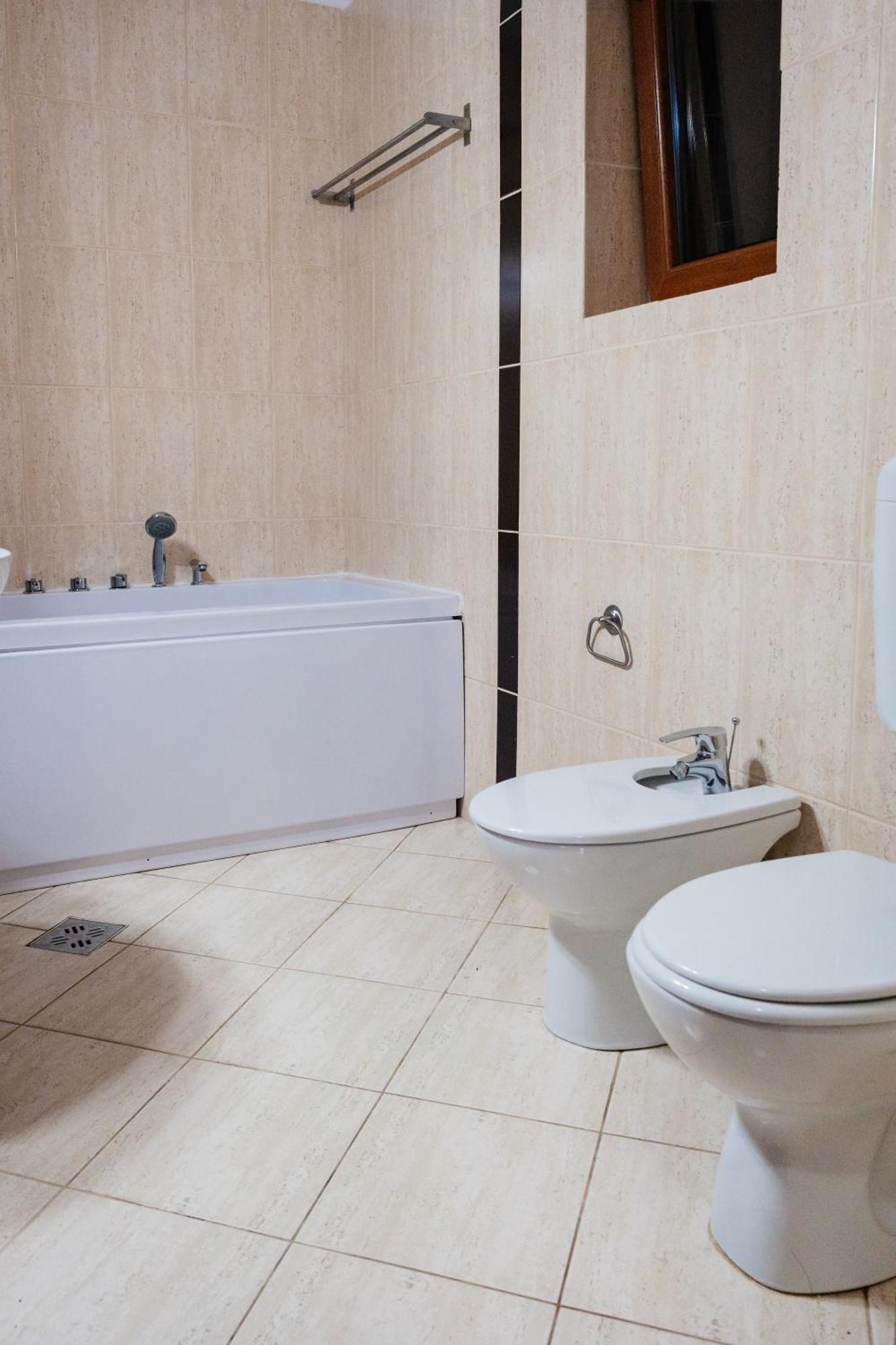 Maan Central Apartment Pet Friendly Location บราชอฟ ภายนอก รูปภาพ